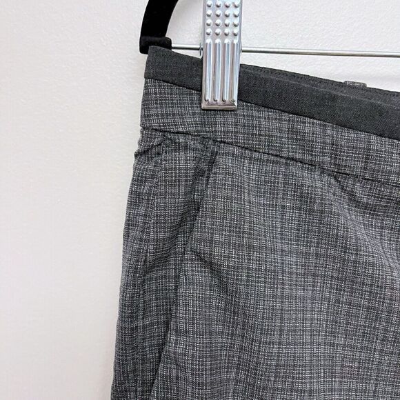 Boss Hugo Boss Womens Size 8 Gray Plaid Raw Hem Dress Pant Wool - Picture 3 of 11